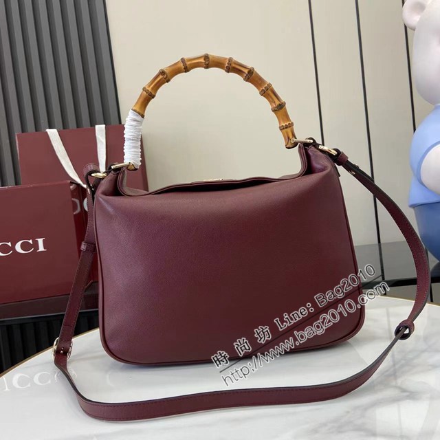 Gucci專櫃古馳最新款竹節提手全皮肩背女包 jh2880型號：799863